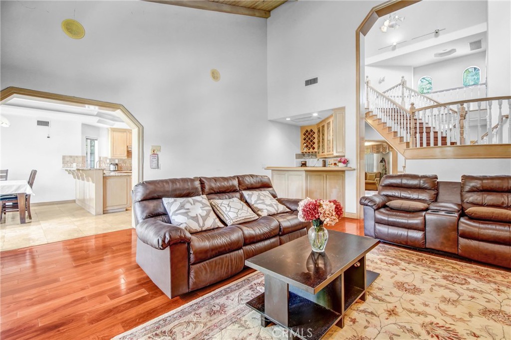 717 E Camino Real Property Photo 8