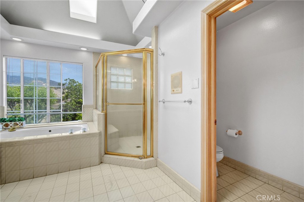 717 E Camino Real Property Photo 31