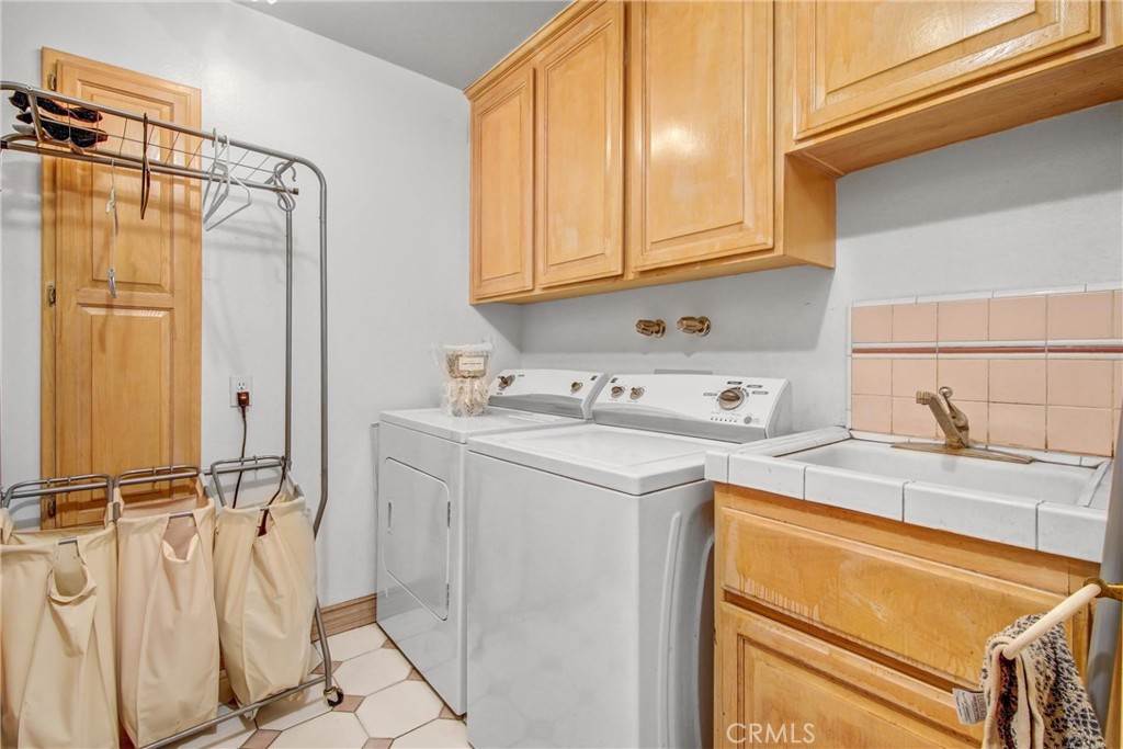 717 E Camino Real Property Photo 37