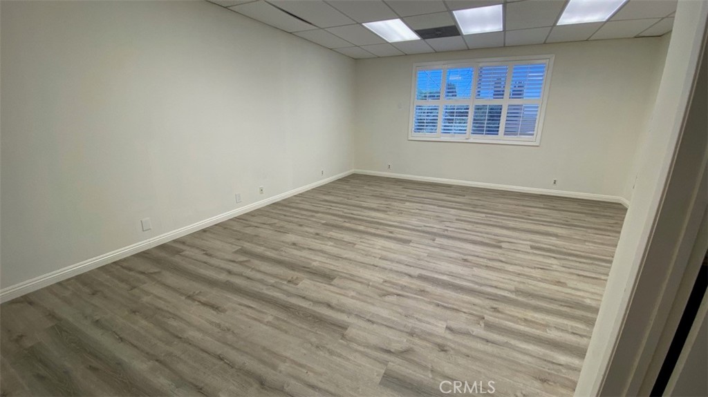 180 E Valley 203 Property Photo 7