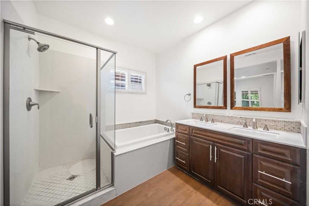 656 West Huntington Drive K-1 Property Photo 29