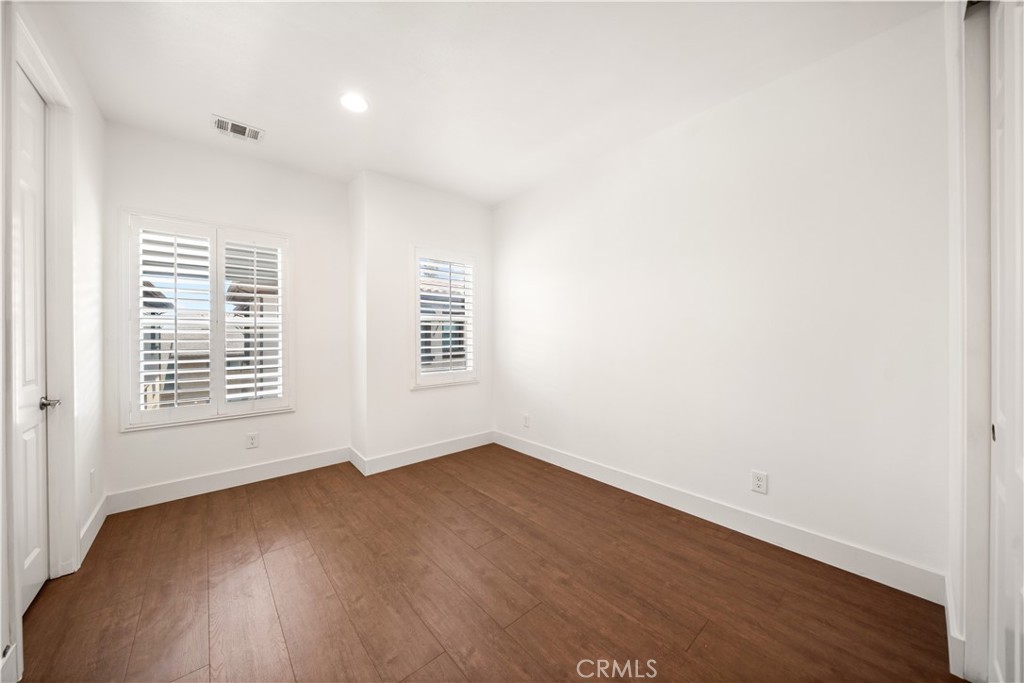 656 West Huntington Drive K-1 Property Photo 32