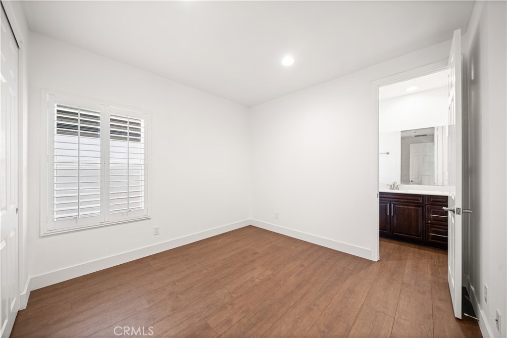 656 West Huntington Drive K-1 Property Photo 35