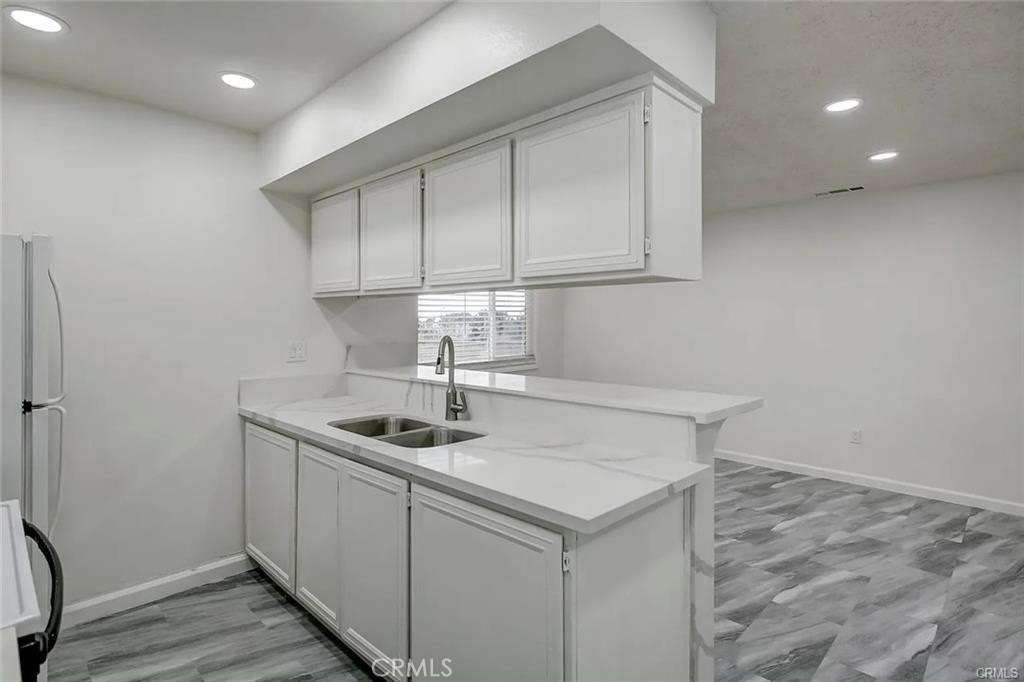 3511 Rainbow Property Photo 8