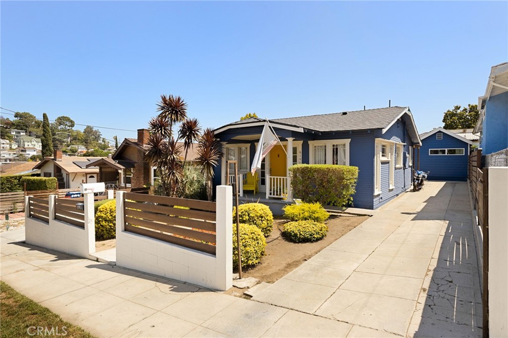 6100 Roy Street Property Photo 1