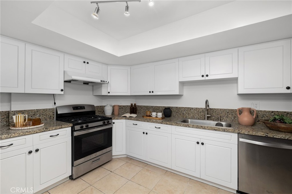 300 S Reno Street 303 Property Photo 11