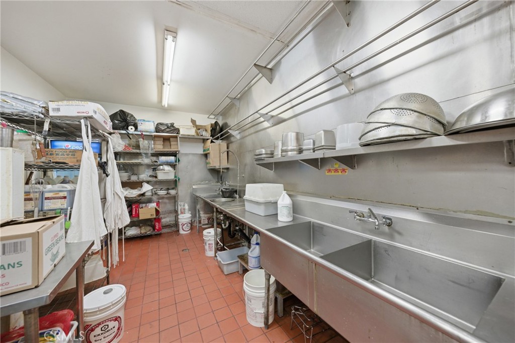 4808 Melrose Avenue Property Photo 16