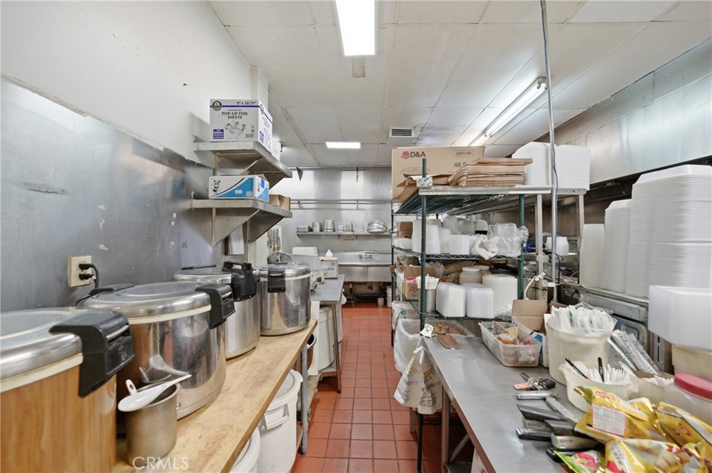 4808 Melrose Avenue Property Photo 17