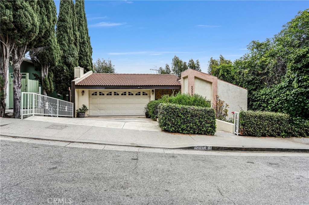 3334 Oak Glen Property Photo 1