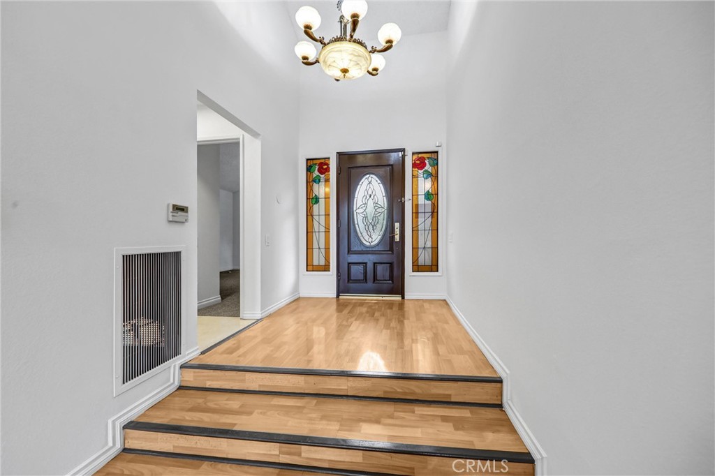 3334 Oak Glen Property Photo 5