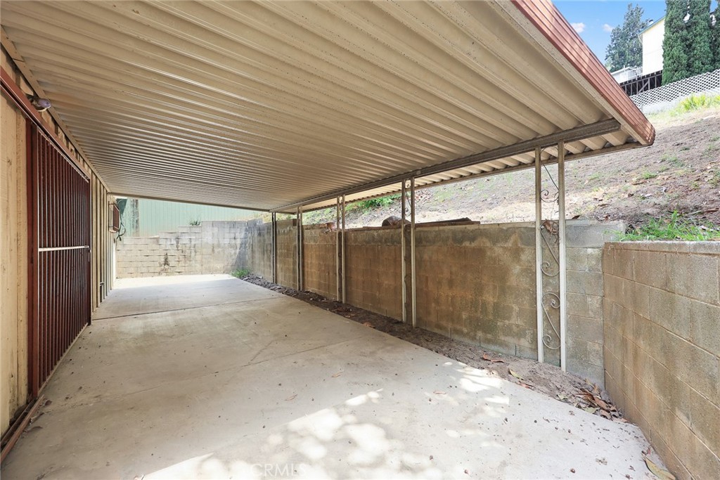 2575 Riverside Terrace Property Photo 38