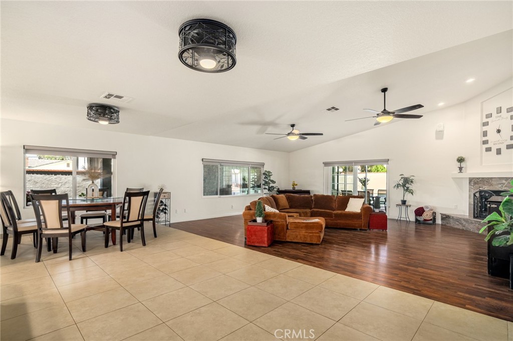 3742 Pilgrims Way Property Photo 4