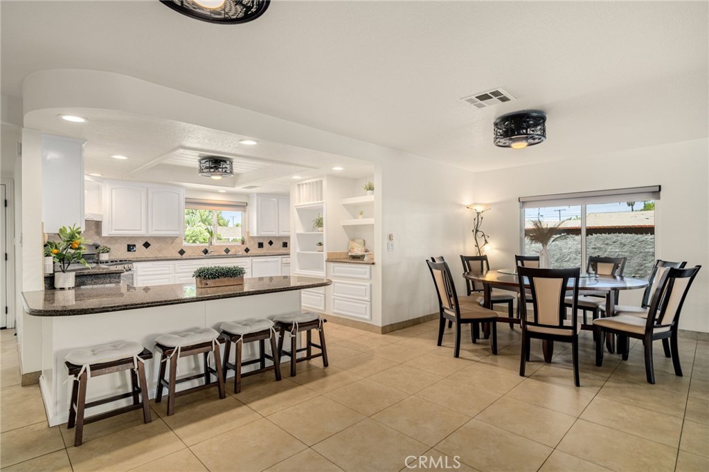 3742 Pilgrims Way Property Photo 8