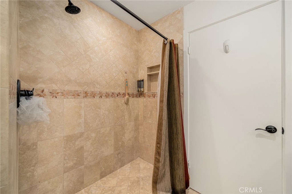 3742 Pilgrims Way Property Photo 14