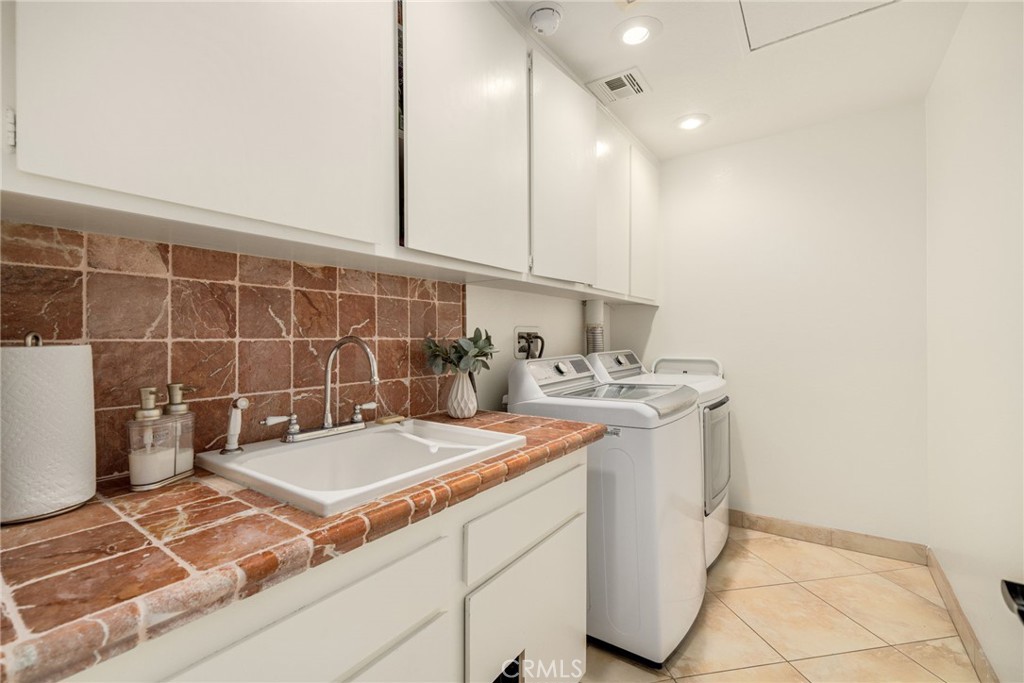 3742 Pilgrims Way Property Photo 28
