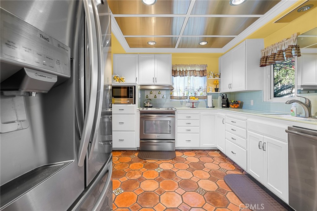 3076 Turnbull Canyon Property Photo 15