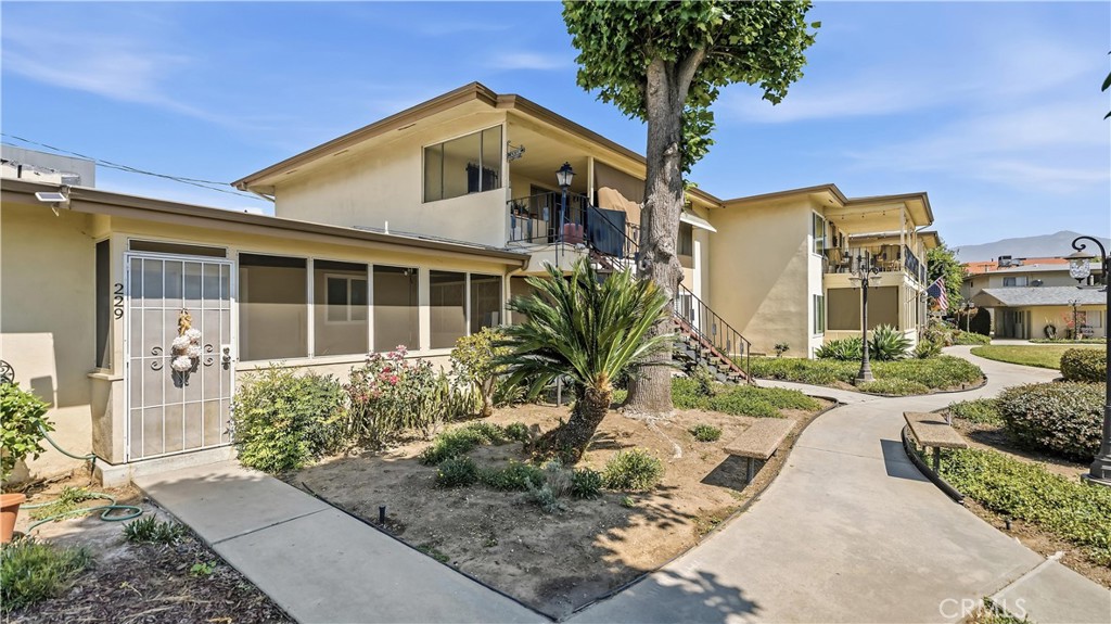 229 De Anza Property Photo 2