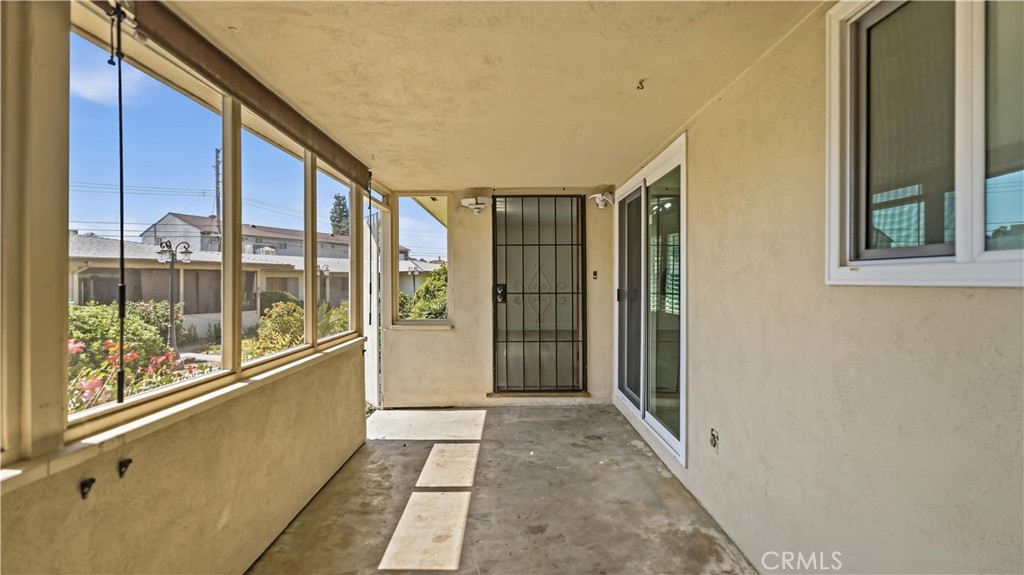 229 De Anza Property Photo 4