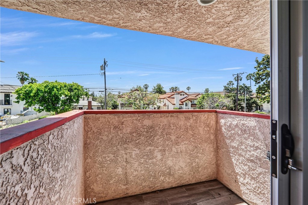 227 California Street A Property Photo 24