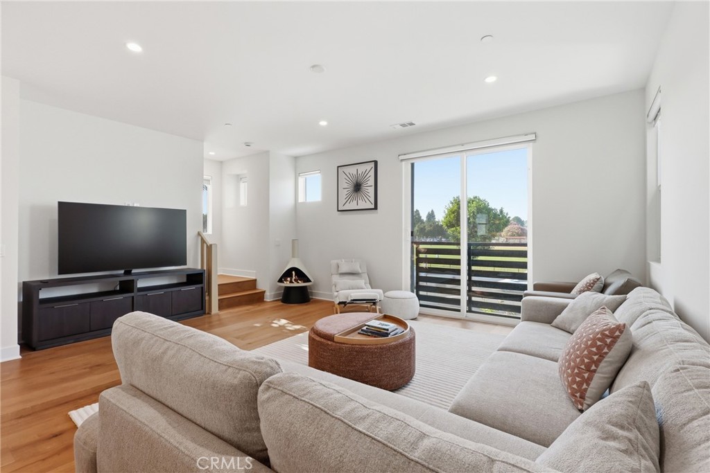133 Jessup Property Photo 10