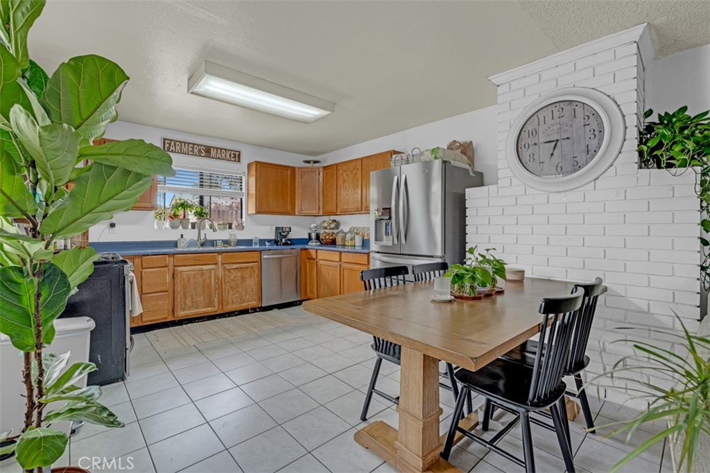 223 Montana Property Photo 16