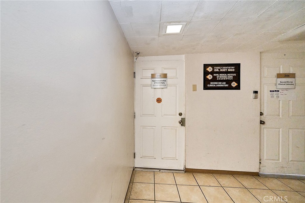 316 E. Las Tunas#205 Property Photo 5