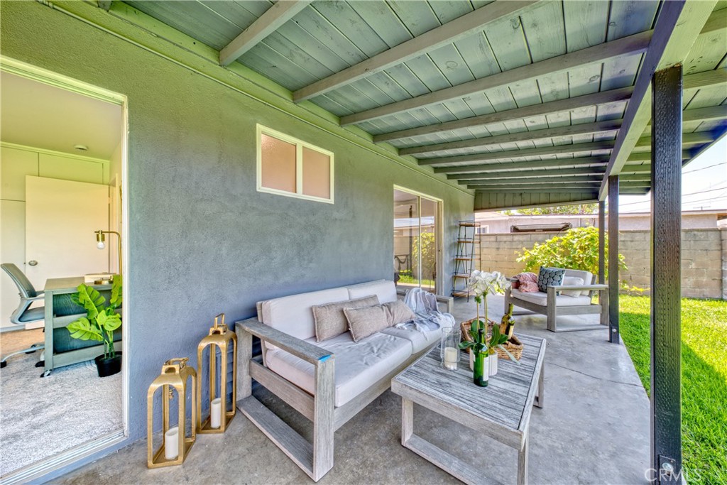2531 Calmia Property Photo 26