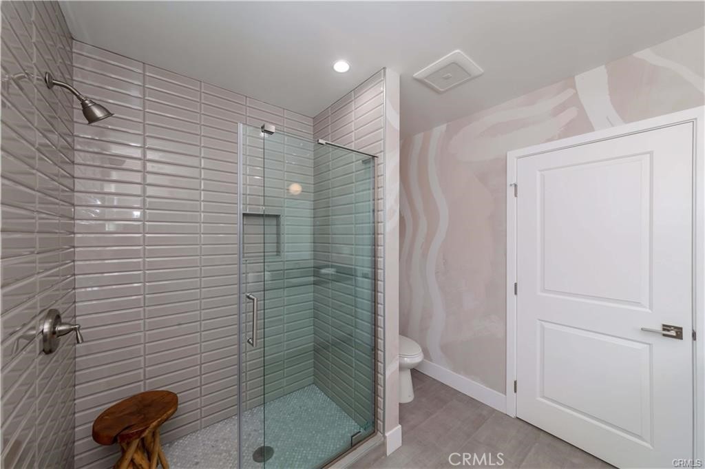7426 Leescott Avenue Property Photo 9
