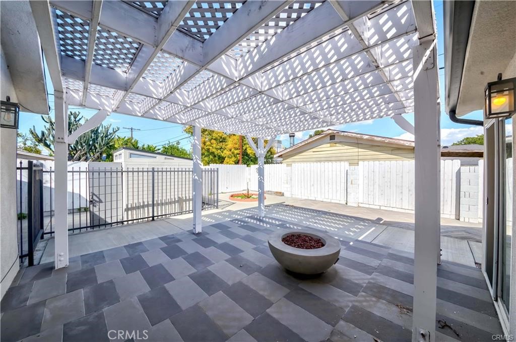 7426 Leescott Avenue Property Photo 16