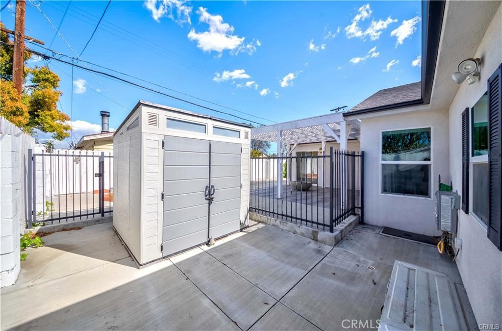 7426 Leescott Avenue Property Photo 17