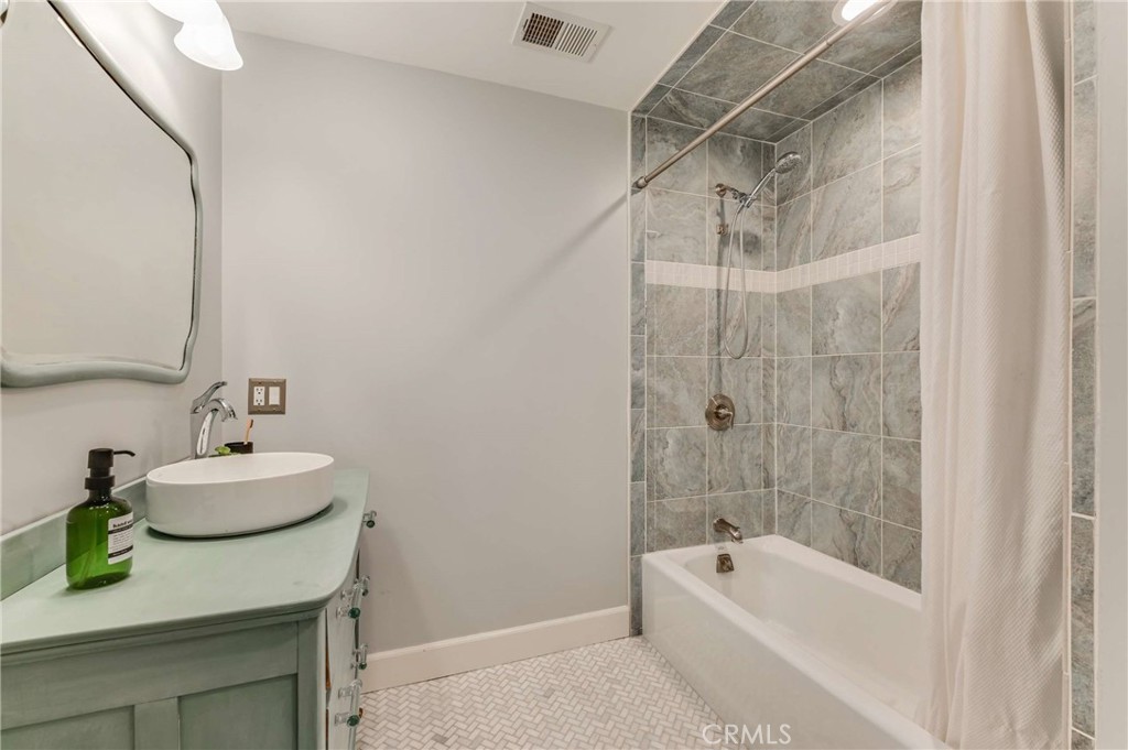 264 Norumbega Property Photo 32