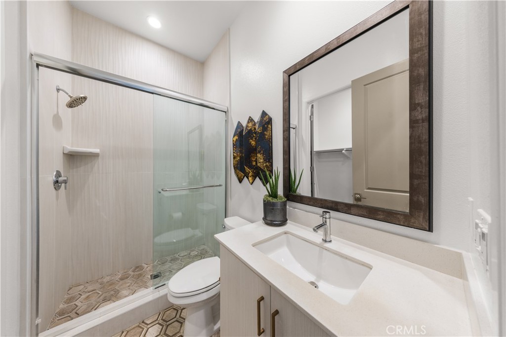 121 Whisper Rock Property Photo 20