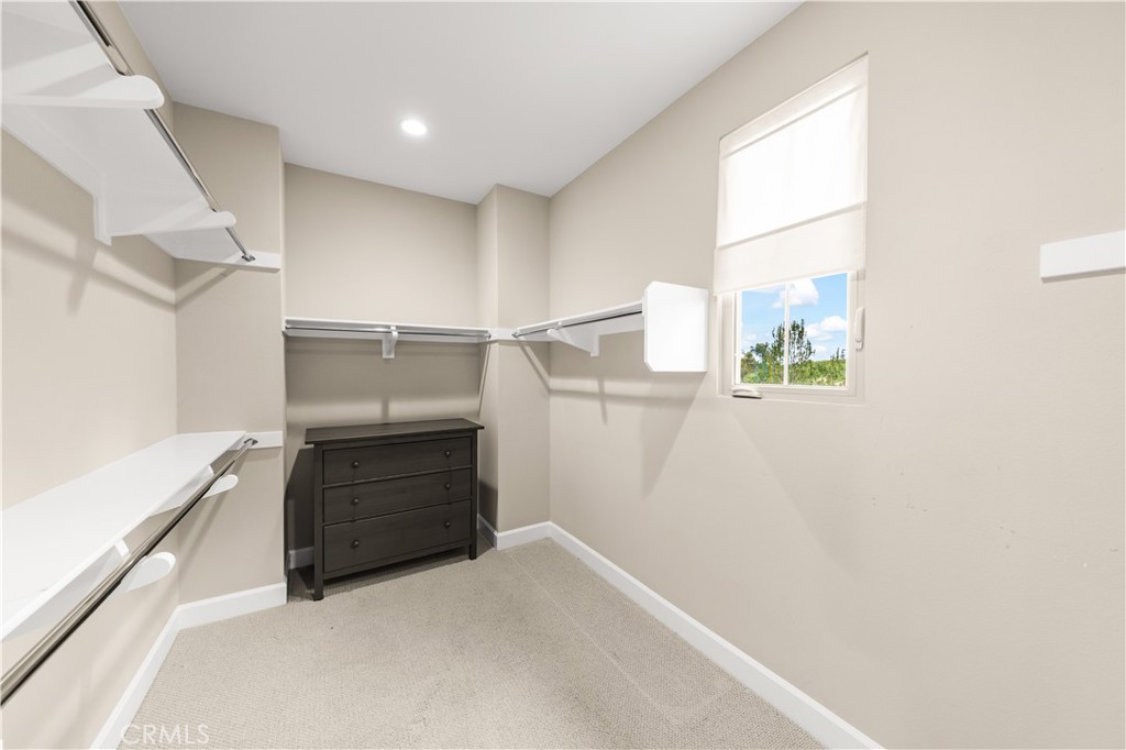 121 Whisper Rock Property Photo 30