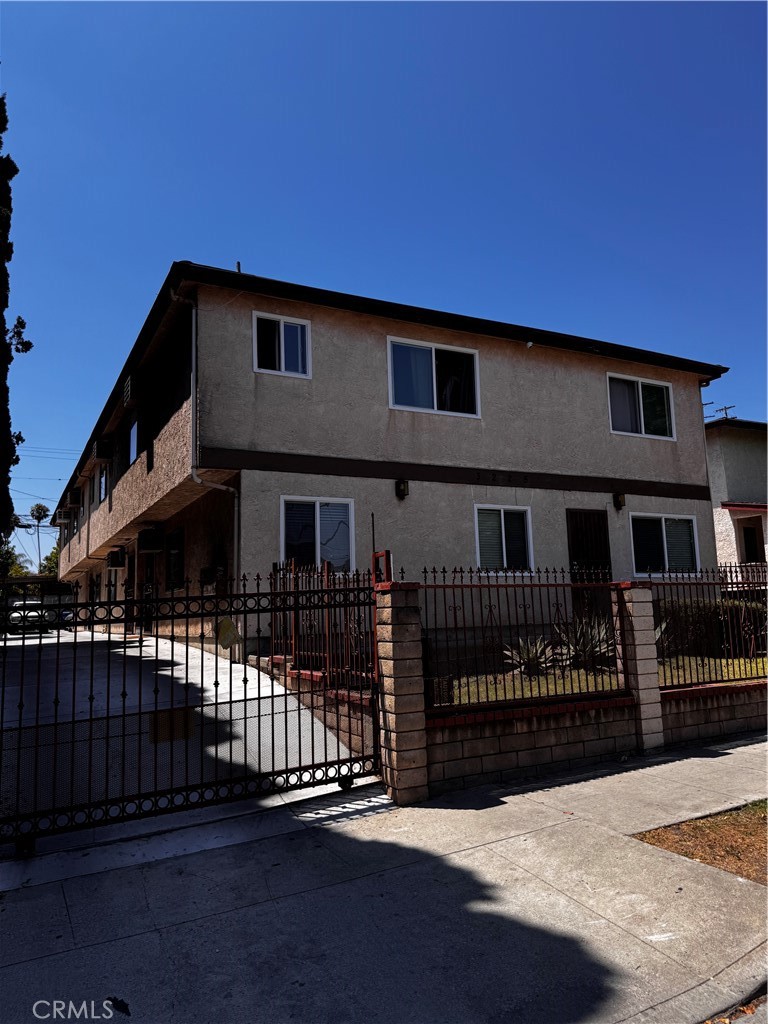 3225 Pueblo Property Photo 4