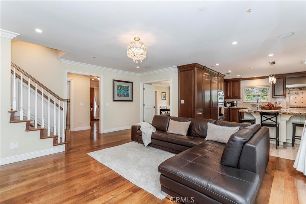 2895 Lorain Road Property Photo 12