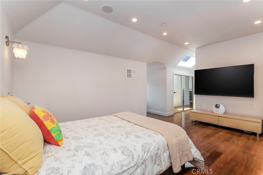 2895 Lorain Road Property Photo 21
