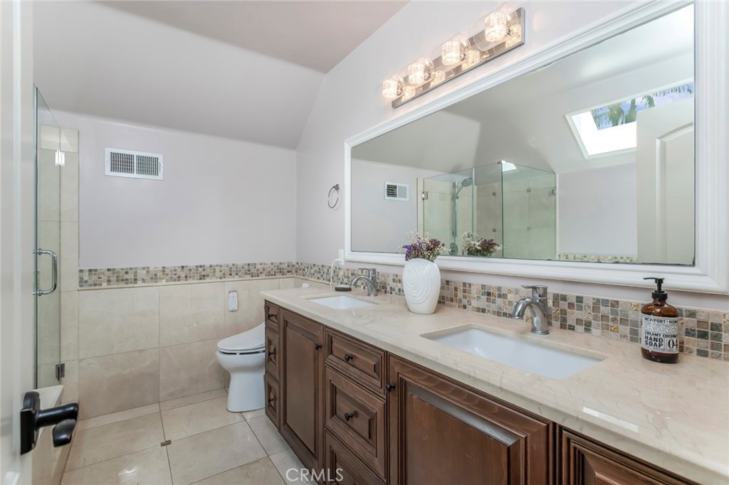 2895 Lorain Road Property Photo 22
