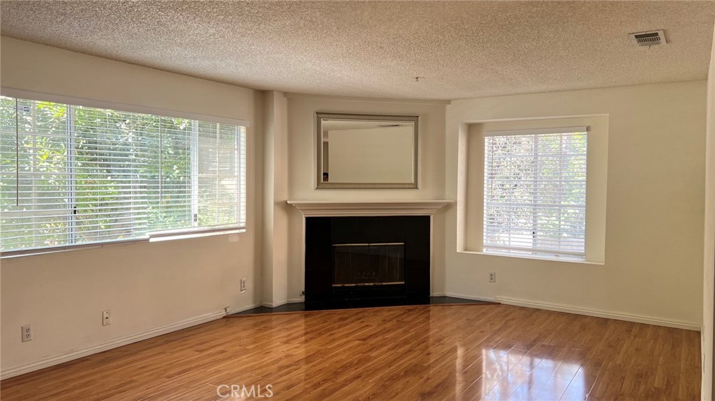 1037 Sunset Boulevard C Property Photo 3