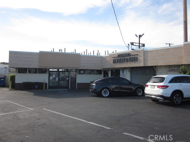 505 S Atlantic Boulevard Property Photo 2