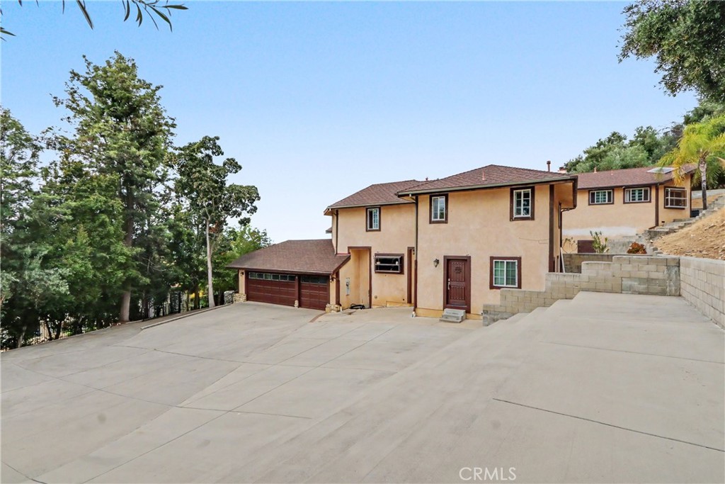 2251 Oak Shade Property Photo 6