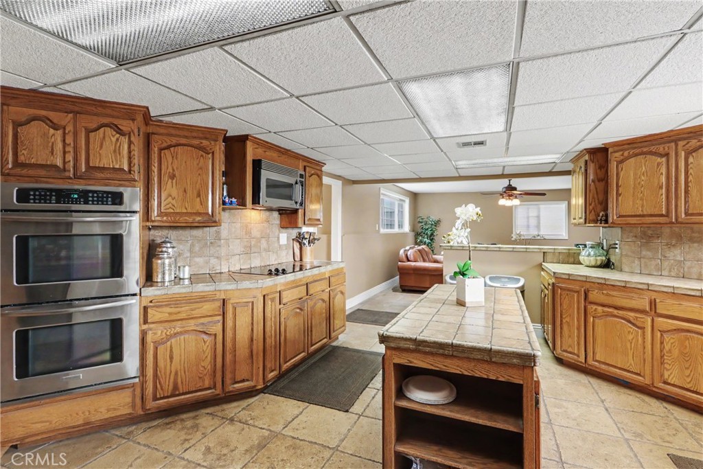 2251 Oak Shade Property Photo 16