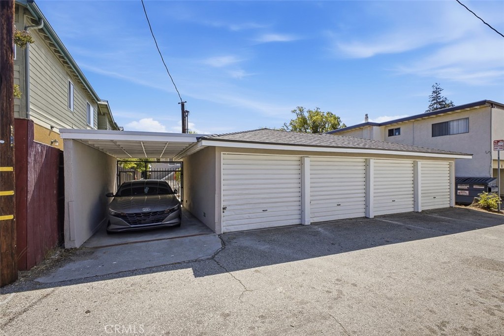 63 S Daisy Property Photo 19