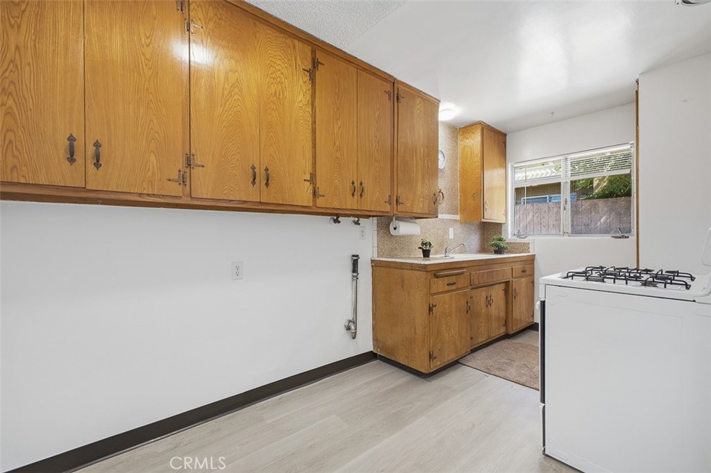 63 S Daisy Property Photo 23