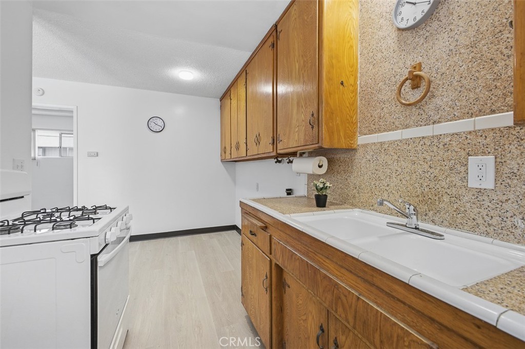 63 S Daisy Property Photo 24