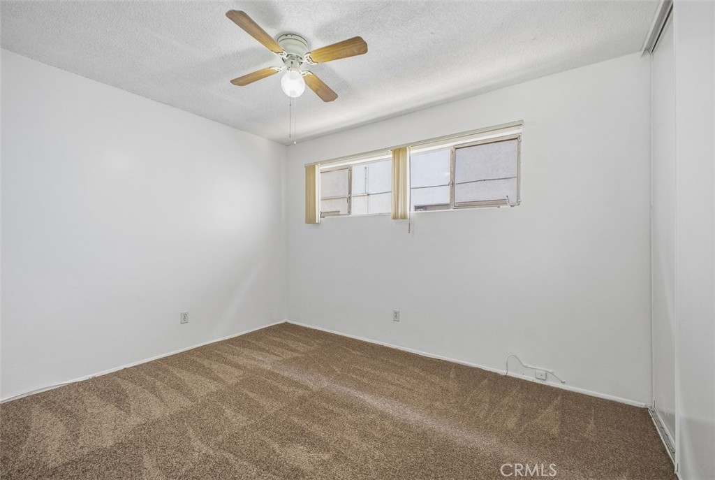 63 S Daisy Property Photo 26