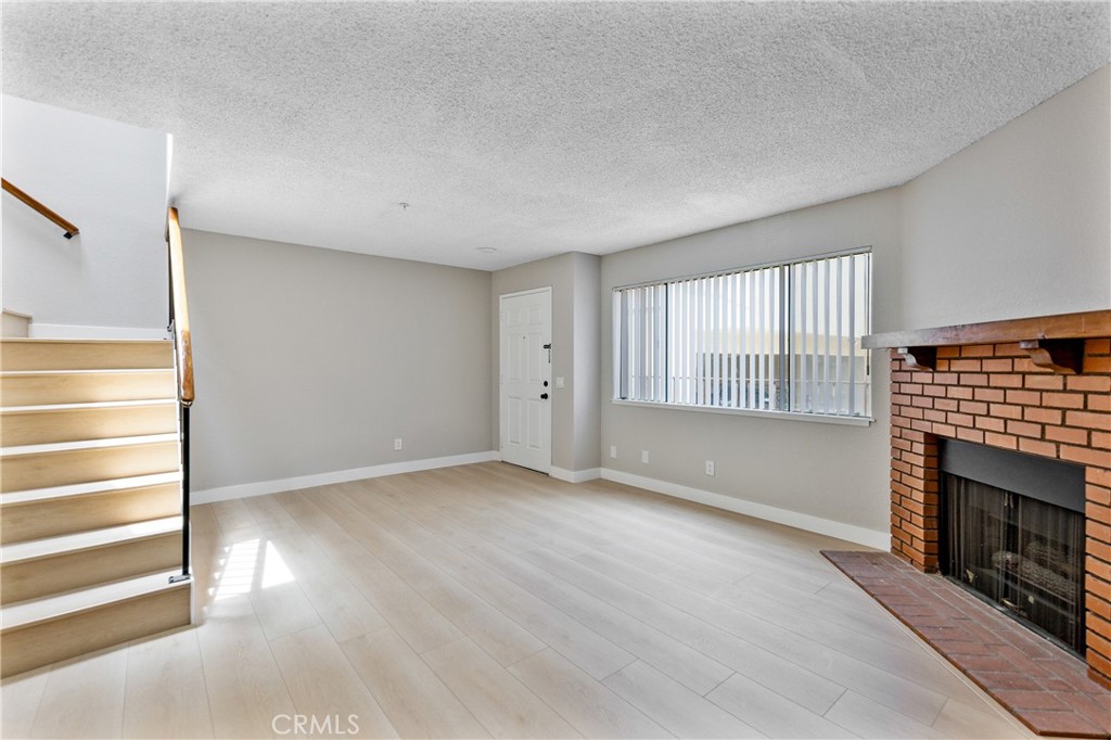 424 N N Electric Ave E Property Photo 4