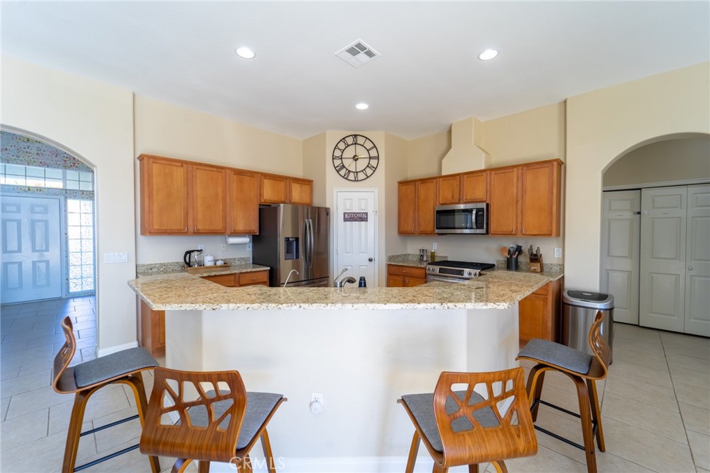 66657 San Rafael Property Photo 9