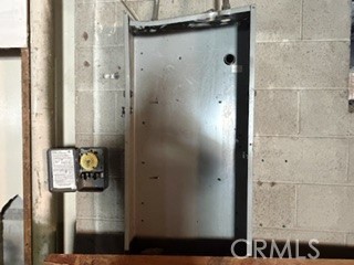 2660 Pomona Boulevard Property Photo 12