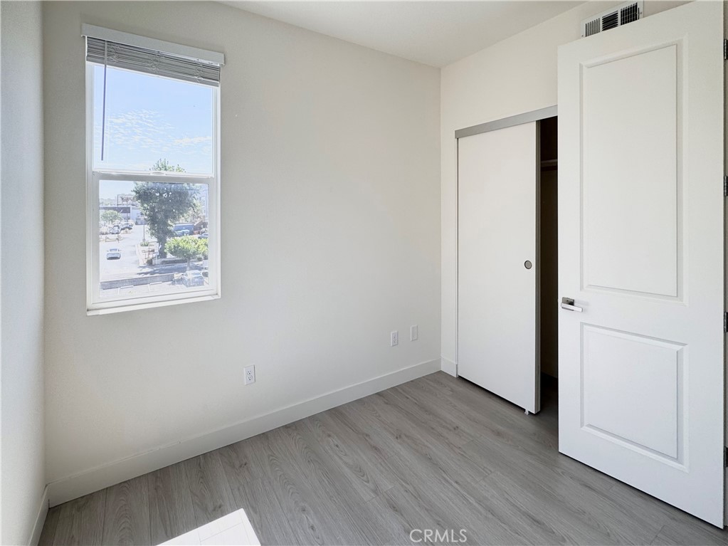 19 S Chapel Avenue C Property Photo 15