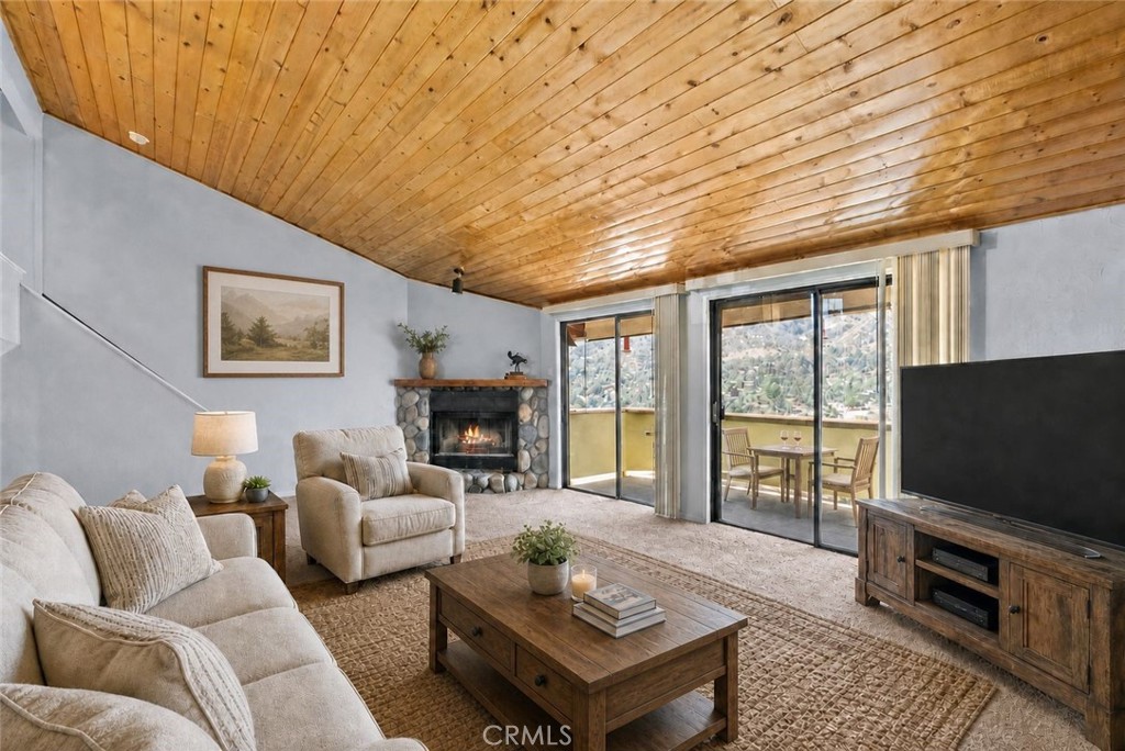 3520 Santa Clara Property Photo 1
